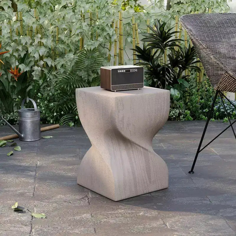 LeisureMod Onyx Series Square Side Table  Modern Fiberstone End Table, Fully Assembled Accent Table for Living Room, Bedroom, Office, Entryway Decor